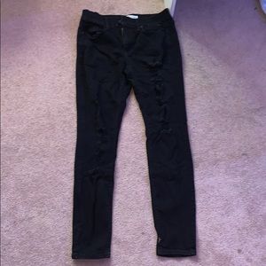 Black ripped jeans